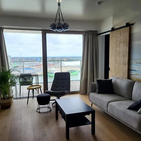 Skytower One - 14th Floor - Splendid Harbour & Sea View *