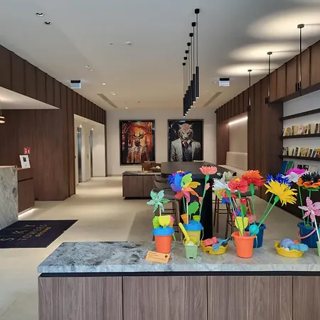 Skytower One - 14th Floor - Splendid Harbour & Sea View Apartment Ostende