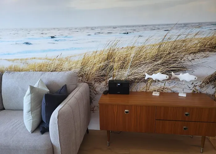 Skytower One - 14th Floor - Splendid Harbour & Sea View Appartement