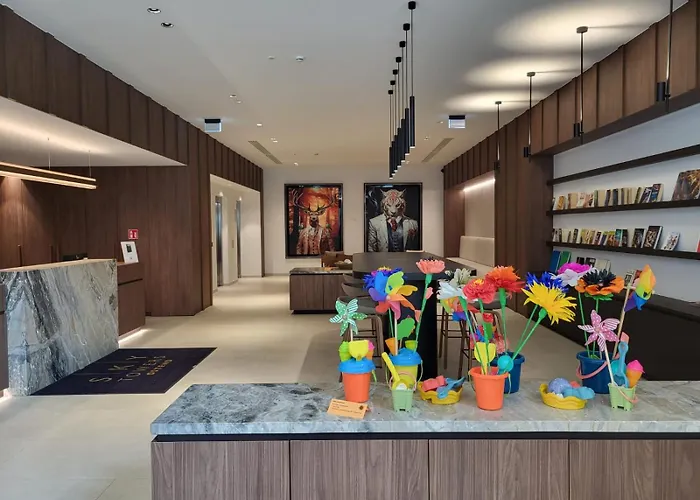 Skytower One - 14th Floor - Splendid Harbour & Sea View Apartment Ostend